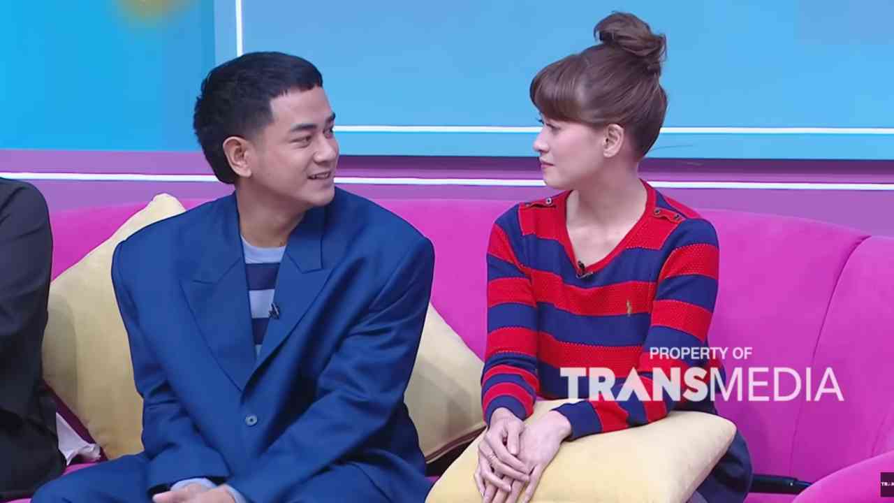 Bagaimana Sebenarnya Hubungan Chika Jessica dan Dwi Andhika?