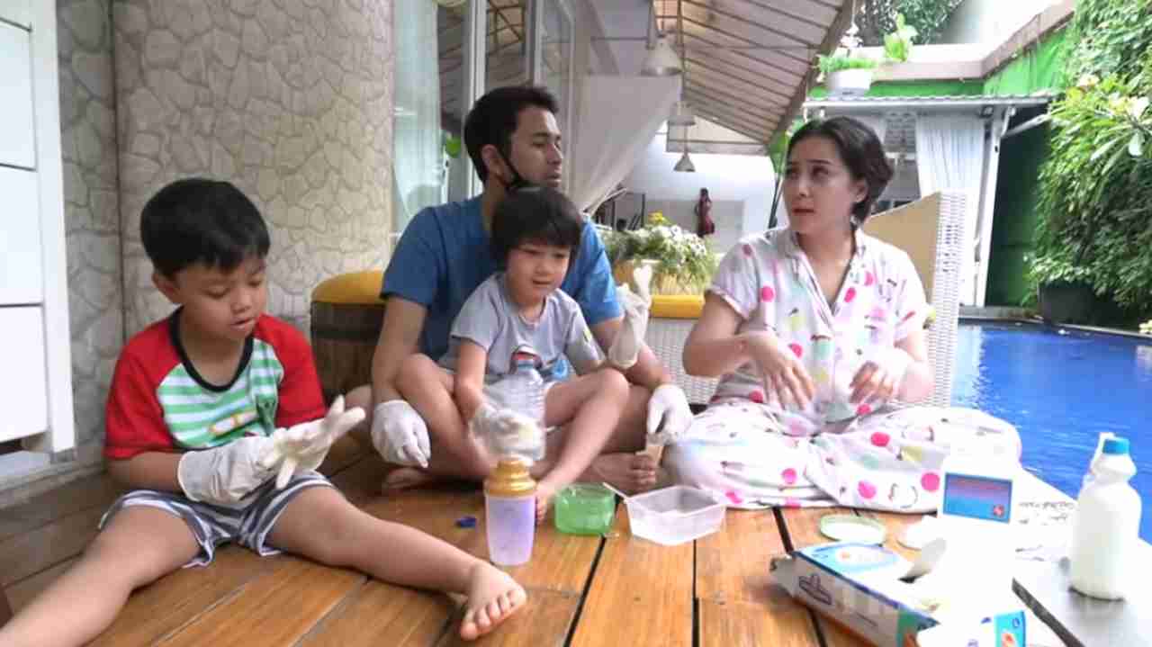 Kehebohan Rafathar Saat Di Rumah  Aja Trans  TV 