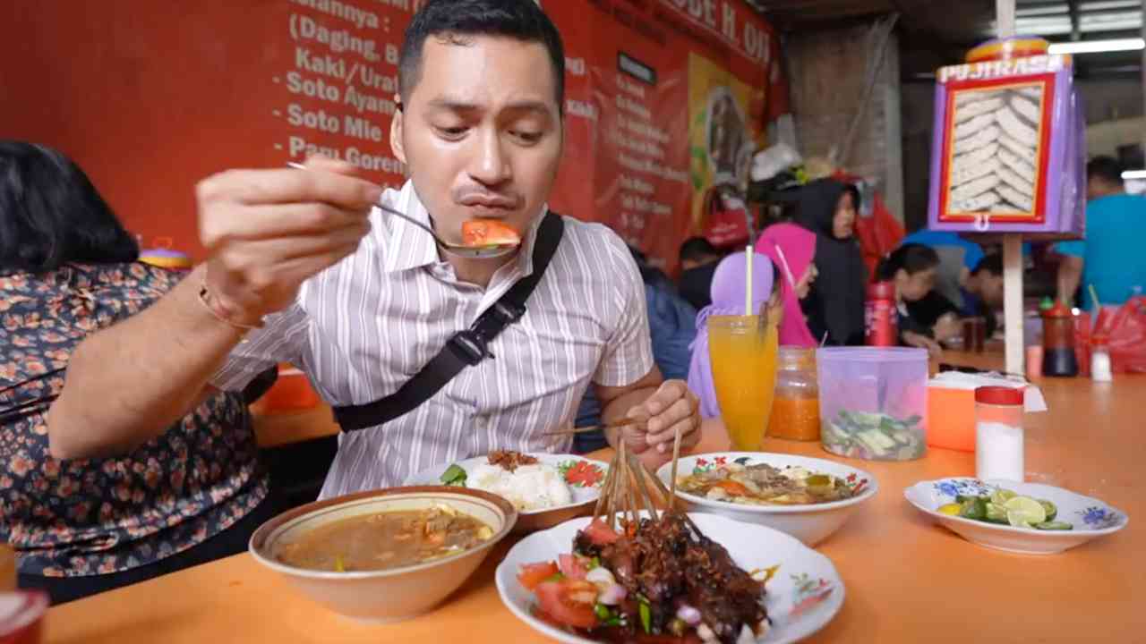 Tempat Makan Soto Betawi yang Sudah Melegenda Keotentikan Rasanya