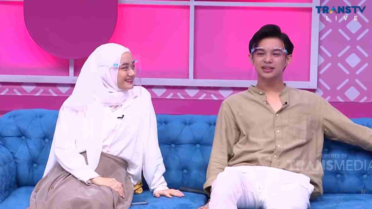 Dinda Hauw Hamil, Rey Mbayang Kok Lemas? - Trans TV